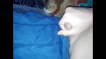 Preview 1 of Longleg Beach - Cumshot