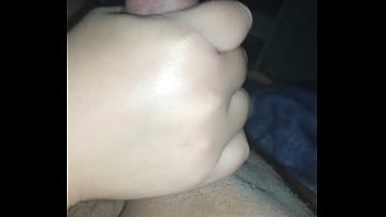 Preview 3 of 2 Busty Teen - Ella quiere lechita