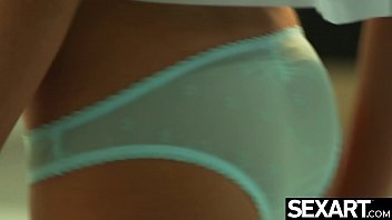 Preview 1 of Big Tall Lady - Watch this flawless model masturbate to intense multiple orgasms