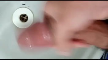 Preview 1 of Mom Hot Doctor Fucks - Tava t&atilde_o excitado que o pau tava molhado