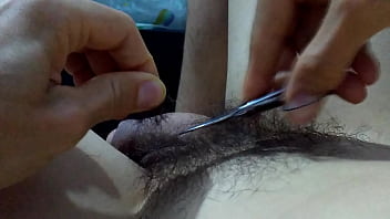 Preview 1 of Lesbian Stropon Bdsm - Depilando ando (1)