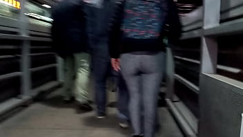 Preview 3 of Step Mom Standing Front Sex - Rico culo en el Metropolitano - parte 1