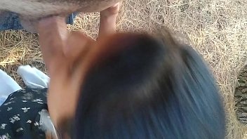 Preview 4 of Sex Xxx Videyo - BLOWJOB AL AIRE LIBRE EN BOSQUE CHILENO