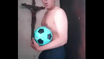 Preview 4 of Navel Sex Indian - Bulto de un latino