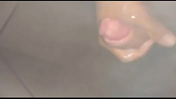Preview 4 of Wwejapani Sexy Xx - Gozando no banho