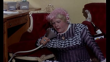 Preview 1 of Russian Swiger Wife - Saturday night jackin classics ep 6 House on Bare Mountain 1962