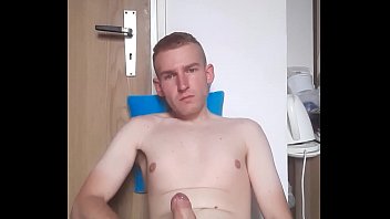 Preview 3 of Gim Tainer - He full naked in the room