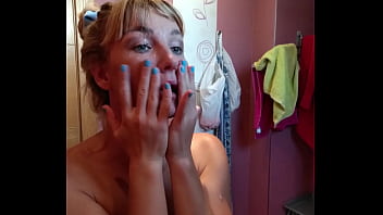 Preview 2 of Allona Amor Sex Scandal - Facial. The best nourishing face mask - Sasha Bikeyeva