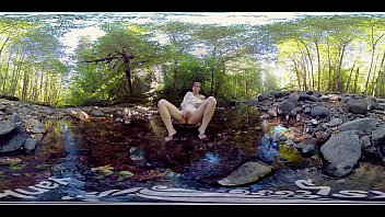Preview 3 of Blackcat Piss - Yanks VR Presents Carmen December&#039_s Clit Cum