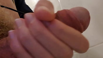 Preview 1 of Fit Blone - Punheta handjob