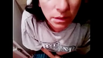 Preview 4 of Papua New Guinea Xxx Video - Single Mom Eats My Cum