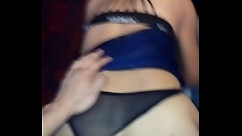 Preview 2 of Voyeur Pain Eat - Gozando con chica trans