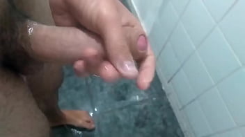 Preview 4 of Bbw Twerking Twerk Twerk - Novinho dotado no seu primeiro v&iacute_deo