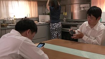 Preview 1 of Londan Xnxx - 友達の母親～最終章～　沢木真理子