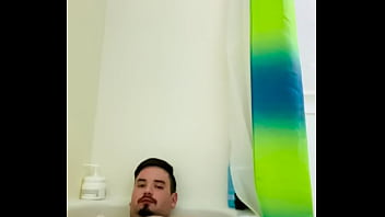 Preview 4 of Uk Gori Small - Piss dripping bear