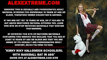 Preview 1 of Pirates Xxx - Kinky Niky Halloween with baseball bat in ass