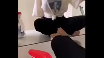 Preview 2 of Mobi Porn Net - Verification video