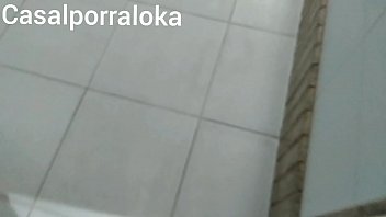 Preview 1 of Asian Porn Maria Ozawa - Gozei dentro dela na picina