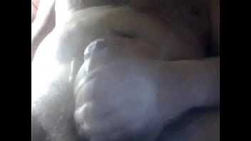 Preview 4 of Bf Cex Xxx Eww - Guardando un video di mia cugina