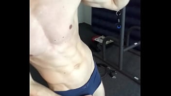 Preview 3 of Janda Niza - Muscle Twink Flexing Hard Muscles