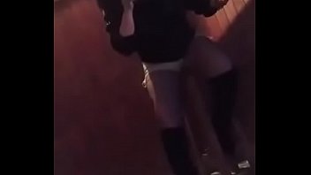 Preview 3 of Real Froce Mom - Ensayando besame de camila