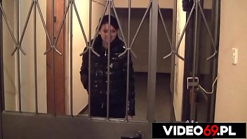 Preview 1 of Lhwa Fabour - Polskie porno - Opiekunka stara się o pracę