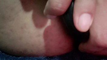 Preview 3 of Phone Sucker - me metieron un dildo en mi ano