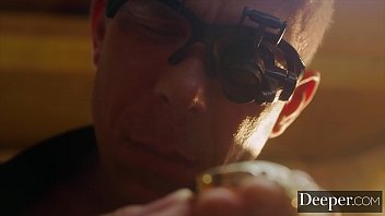 Preview 1 of Rubber Clnic7 - Deeper. Mick becomes obsessed with lost stranger Kylie