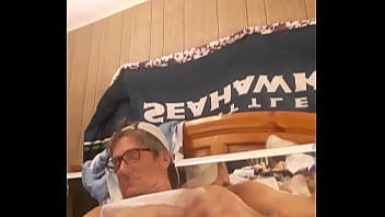 Preview 2 of Pakistani Pashto Xxxvideos 2018 - Jacking off  to home made vids, meoffnow