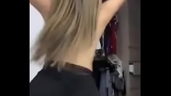 Preview 2 of Master Bating Sister - Arigameplays juega con sus tetas