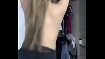 Preview 3 of Master Bating Sister - Arigameplays juega con sus tetas