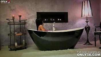 Preview 2 of Xxxxxxxxx Hd2018 - Only3x (Only3x) brings you - Classy Shalina Devine romantic anal toying at the bathtub by Only3x