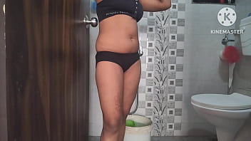 Preview 1 of Xxxx Hqboods Hd - Desi ladaki hard sex hindi audio