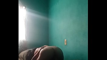 Preview 3 of Hijra Jens Sex - Roludo comendo a namorada morena cavala e gostosa