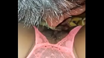 Preview 2 of Yang Boy Sexy Com - Sexo Oral -  le lamo toda la pepa- Parte 1.