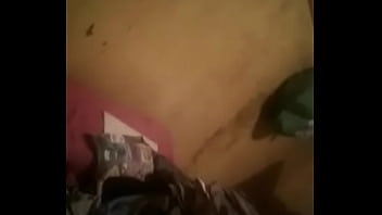 Preview 1 of Re Ofis - Mi tio me muestra su verga