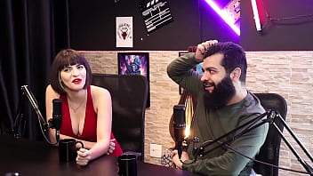 Preview 4 of Undress Beach - MELHORES MOMENTOS DA LADY SNOW E LORD KENOBI NO SENSUAL CAST - PARTE 4 (WATCH ON: SHEER/RED)