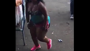 Preview 2 of Danni Cole Hd - Big Booty African Queen Twerking Upskirt