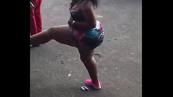 Preview 1 of Danni Cole Hd - Big Booty African Queen Twerking Upskirt