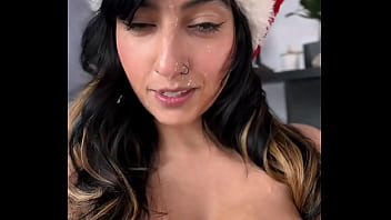 Preview 3 of Real Street Hookers Blow In Car - Merry Christmas