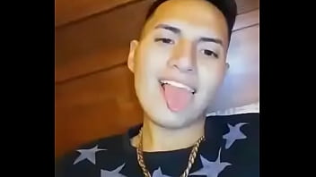 Preview 1 of At Barracks - Flaite Chileno David Mujica Muestra Su Rico Pene