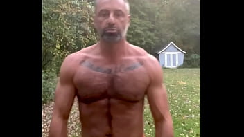 Preview 1 of Busti Si - Outdoor muscle