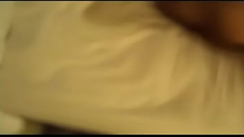 Preview 2 of Busty Rerika - Feliz Saboreando La Lechita