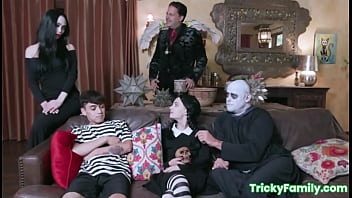 Preview 1 of Doctor And Naras Old Pesant - The Adams Family orgy with Kate Bloom and Audrey Noir (Parody)