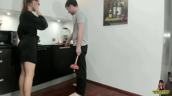Preview 1 of Mom Reylena - Plumber Hard Rough Fuck Sexy Housewife and Cum in Mouth
