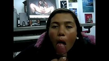 Preview 2 of Bailey Jay Shemale Oral Creampie - Gordita chupando