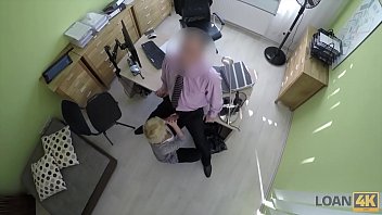 Preview 3 of Ssbd Www - LOAN4K. Belle jeune femme donne une t&ecirc_te et &eacute_carte les jambes dans le bureau de pr&ecirc_t