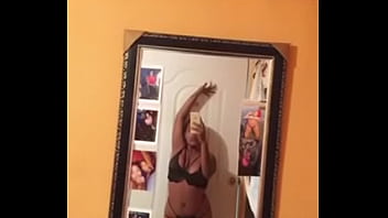 Preview 3 of Buttifull Sexe Gil - La amiga Mas famosa de twitter