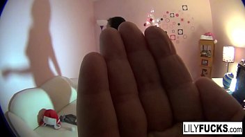 Preview 4 of Mom And Son And Sister Xnxx Hand - Squirting Christmas moments with sexy Lily