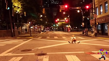 Preview 3 of Hq Porn Aktif - Clown gets dick sucked in middle of the street